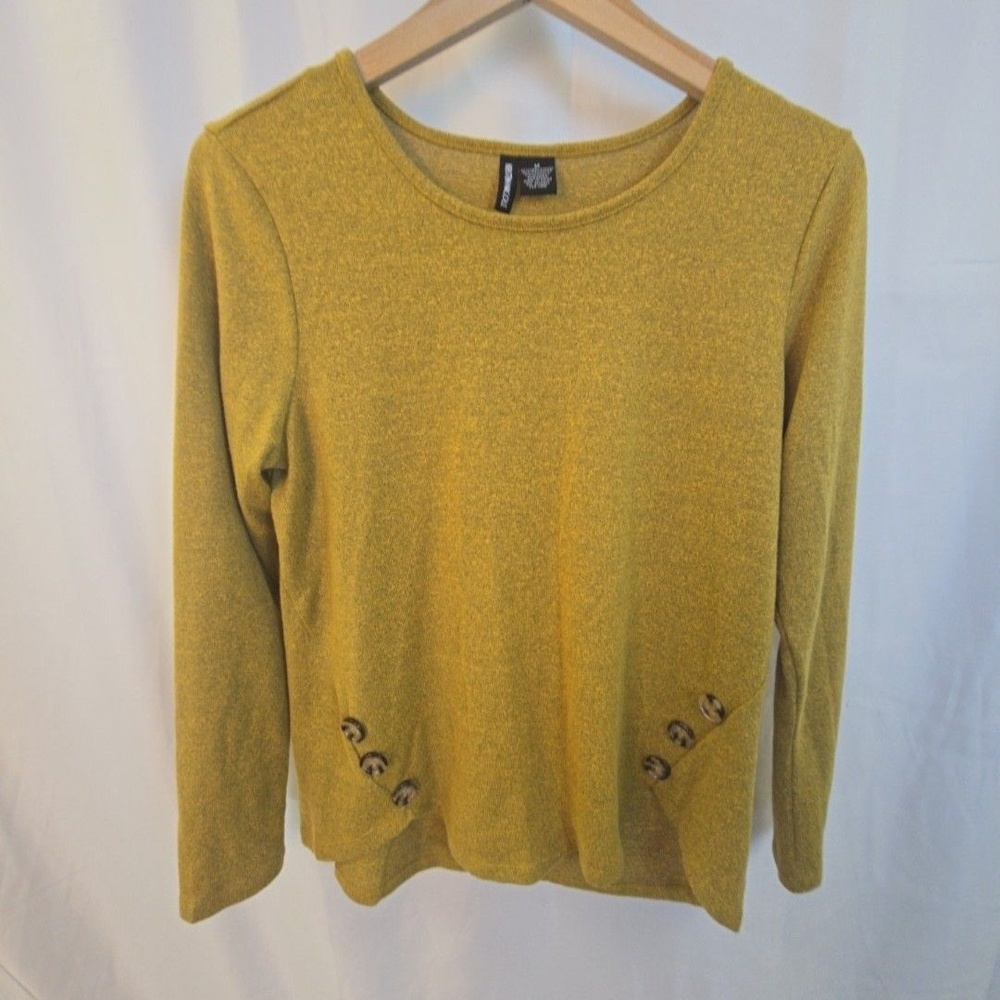 Kristin Nicole Sweater Womens Medium Yellow Button Hem Scoop Neck Knit Pullover
